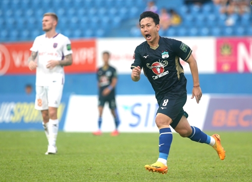 Đánh bại Becamex Bình Dương, Hoàng Anh Gia Lai sớm trụ hạng tại V-League 2023